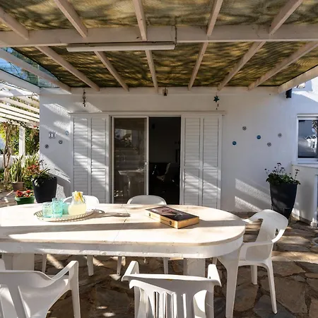 Blossom Dps18 Feriehus Protaras